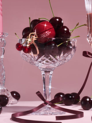Beauty Creations XMAS - Llavero Balsamo Labial Con Color - Cherry & Jolly