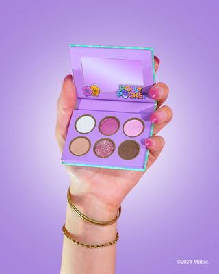 Polly Pocket "Here Comes The Fun"  Set de Paleta de Sombras + Spray Fijador + Rubor