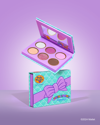 Polly Pocket "Here Comes The Fun"  Set de Paleta de Sombras + Spray Fijador + Rubor